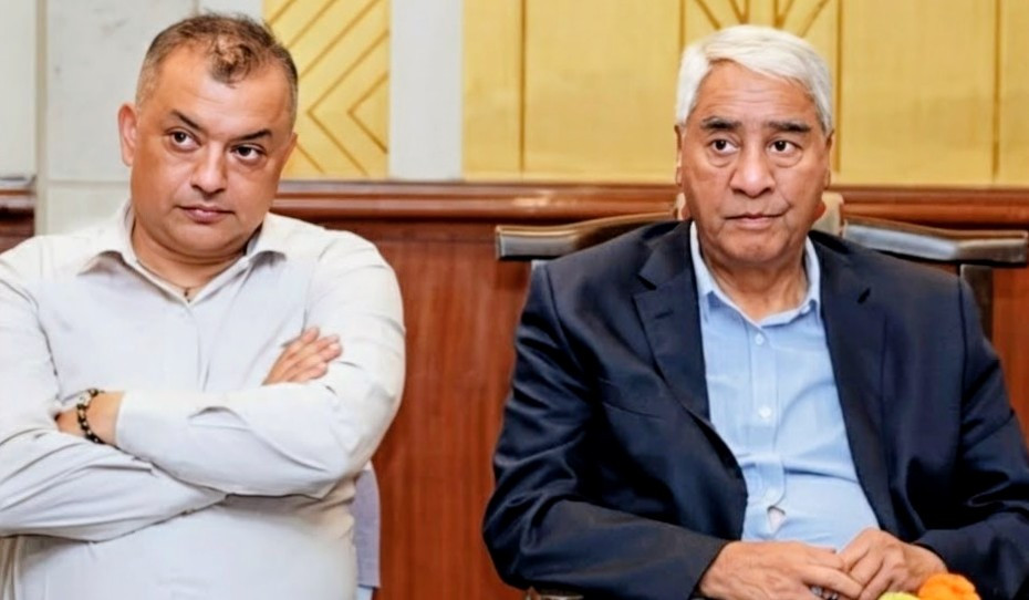 कांग्रेसको एकता बिना लोकतन्त्र बलियो हुन सक्दैन : गगन थापाको नेतृत्व र देउवाको अभिभावकत्व